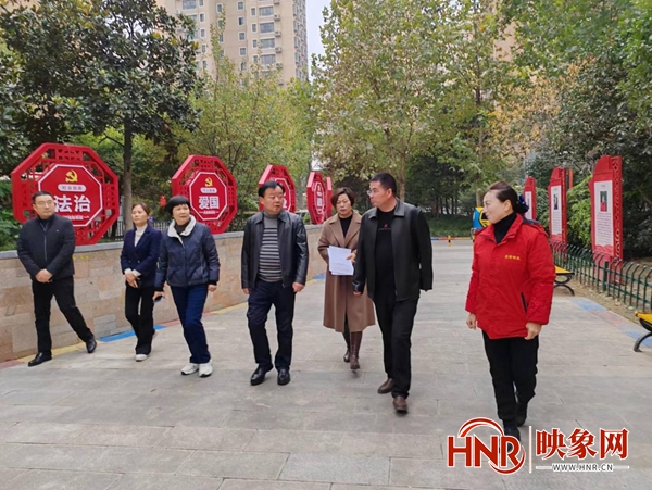 必一体育官网下载商丘市园林创建验收组对县区市级园林单位（小区）创建工作进行验收(图1)